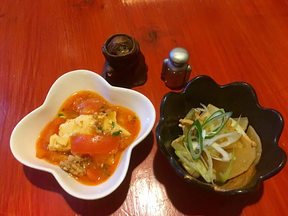 トマト入り麻婆豆腐 大根とイカの塩辛煮|Miho Hondaさん