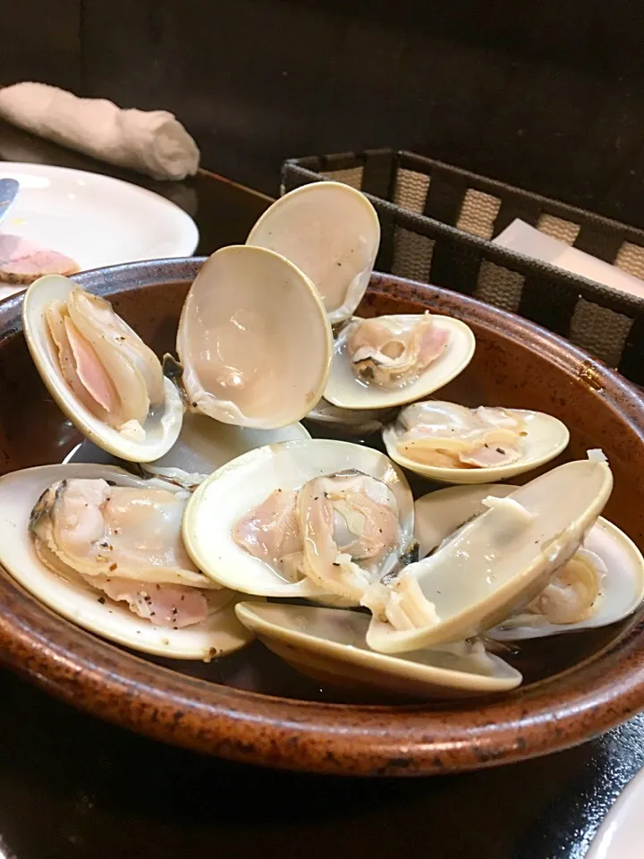 浅草kogaya〜ハマグリのワイン蒸し😋😋😋|moririyyyさん