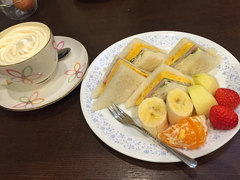 3月17日朝ご飯。仕事終わりにモーニング🎶|あやさん