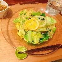 Snapdishの料理写真:塩レモンと春キャベツのパスタ、うどと油揚げのきんぴら|MaLoNyさん