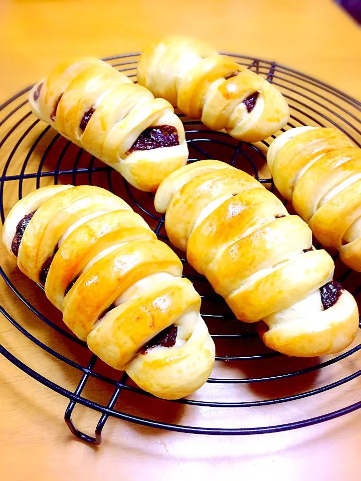 Snapdishの料理写真:くるくるチョコロールパン🍫|ブー吉さん