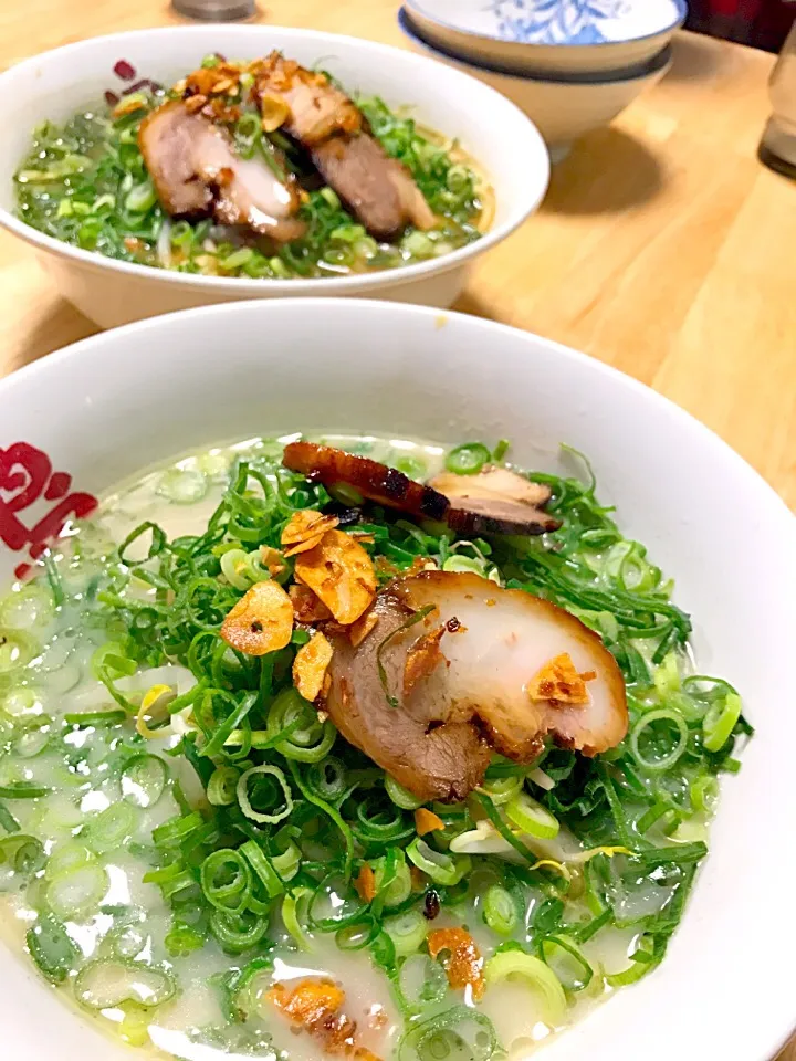 とんこつラーメン、醤油とんこつラーメン|あきらさん