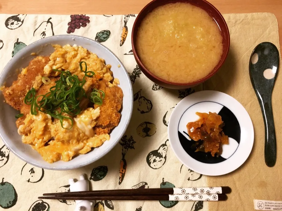 Snapdishの料理写真:ファミチキ親子丼|はなおさん