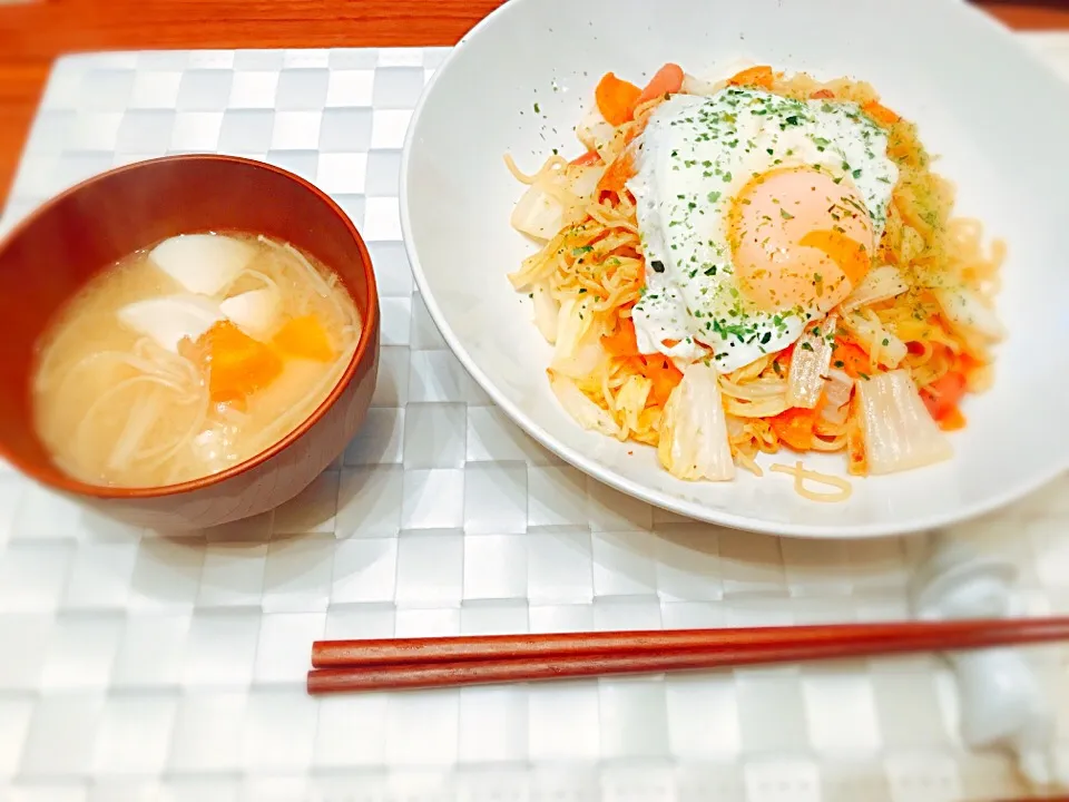 ＊塩焼きそば＊お味噌汁|みじんこさん