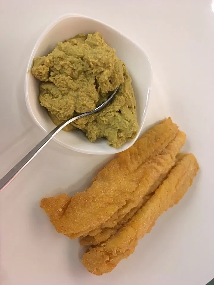 Fried Bombay duck with coriander garlic paste @ Gajalee|Ong Sor Fernさん