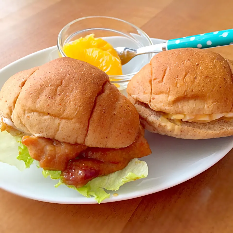 今日のランチ#ロールパン#テリヤキ#タマゴサンド|ぴのさん