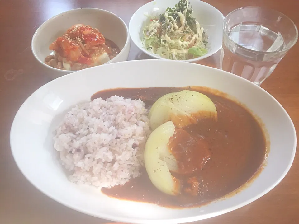 丸ごと玉ねぎカレー＊キムチ納豆腐(^^)|basilさん