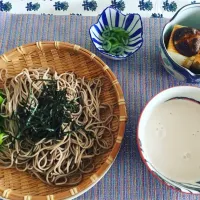 Snapdishの料理写真:今日のお蕎麦はクルミの味噌ダレ|Miwako Diasさん