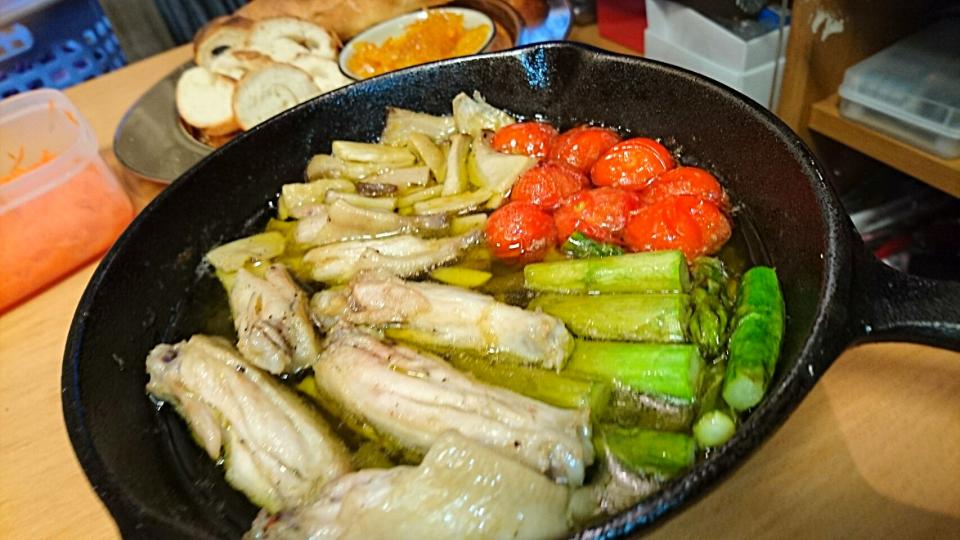 手羽中のアヒージョ