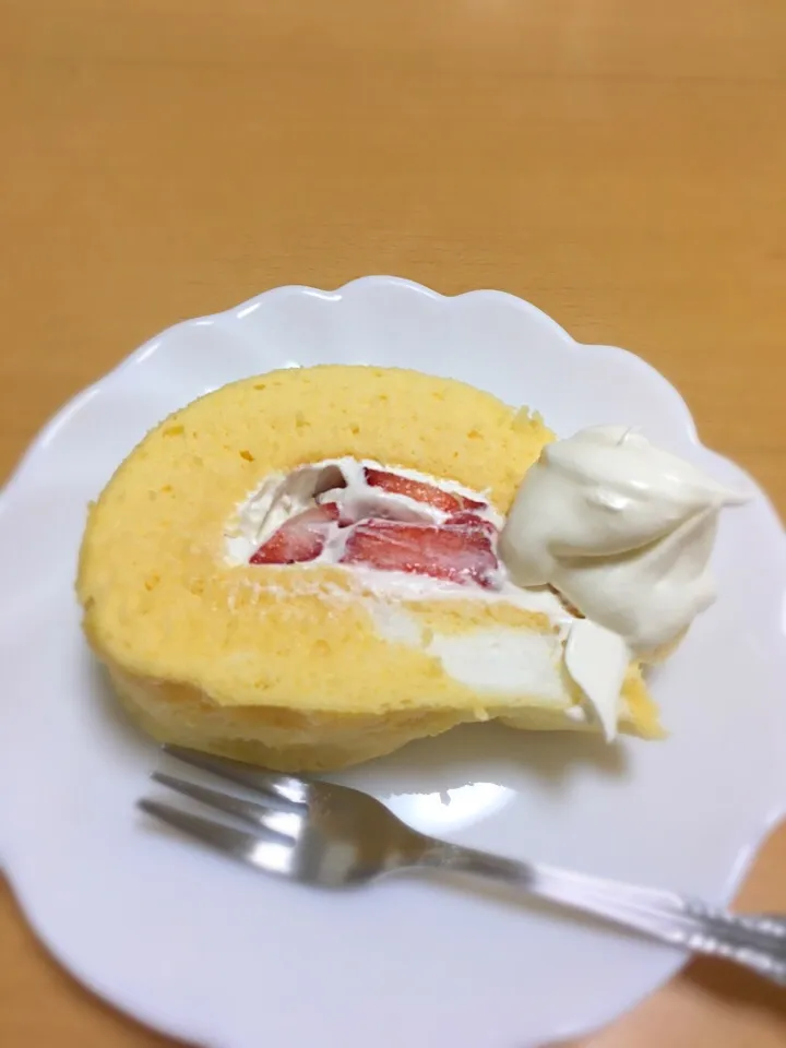 Snapdishの料理写真:ロールケーキ|gumitakeさん