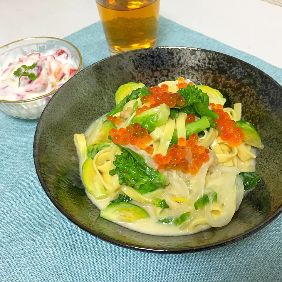 ほたて・いくら・菜の花・芽キャベツのクリームパスタ|あしゃぱんさん