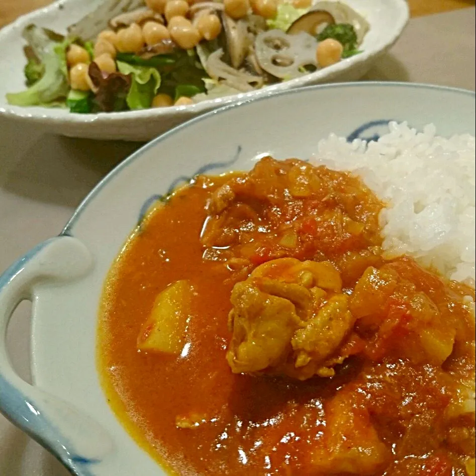 チキントマトカレー🍅 
 #チキンカレー
 #トマトカレー
 #カレー|arinko ariさん