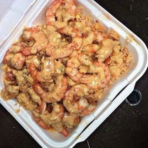 SPICED SHRIMP OVER RICE 🍤❤ #Box lunch/Deli #Seafood #Fried Rice #Food stand/Truck 🍤🍤|Alisha GodsglamGirl Matthewsさん