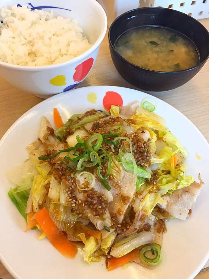 豚肉とたっぷり冬野菜炒め ネギ醤油がけ|T. Wonderさん