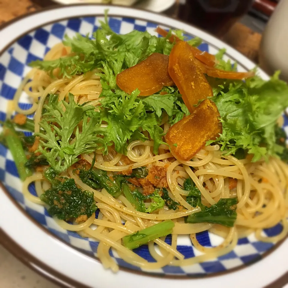 カラスミとわさび菜のパスタ🍝|にょんにいさん