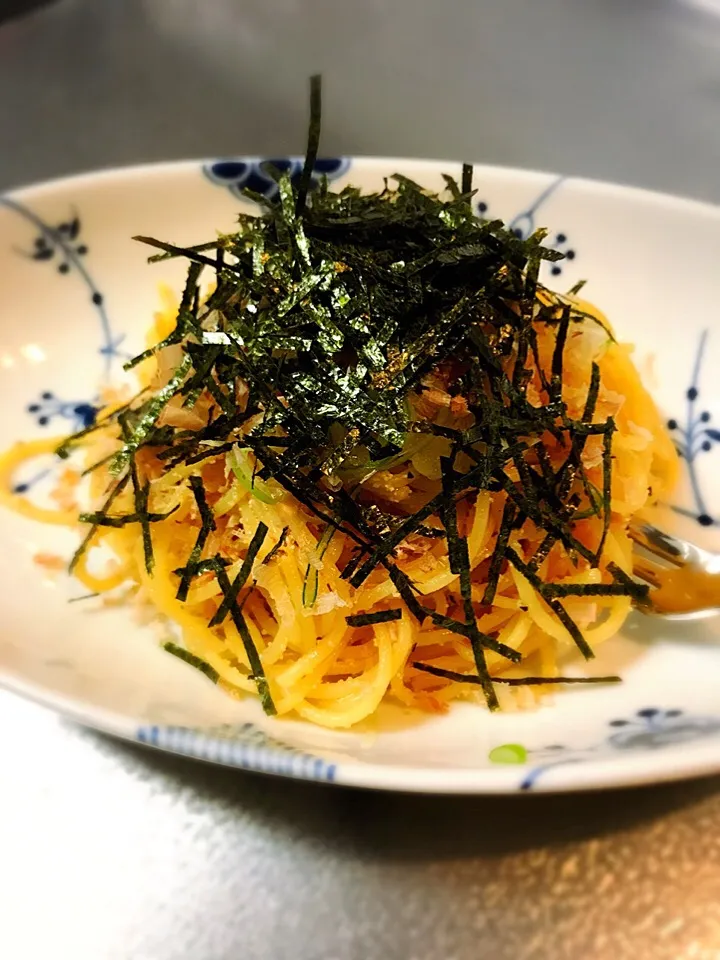 買い物行きたくなーい🍝ある物で明太子スパ😋|Miri Orinoさん