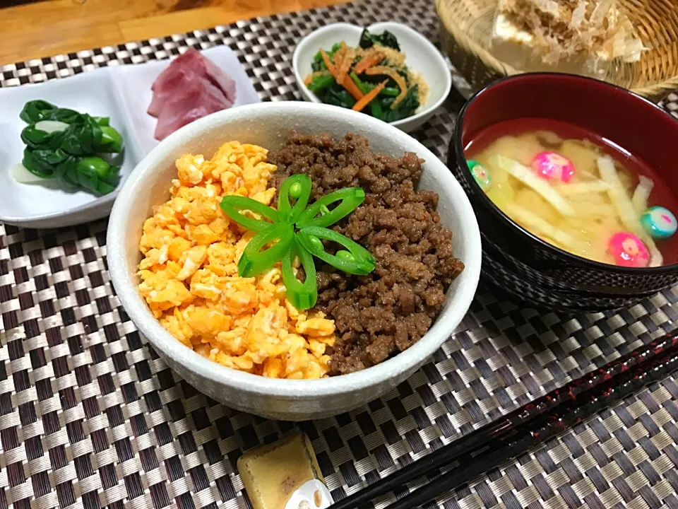 夕飯は二色丼です❤️|♡non♡さん