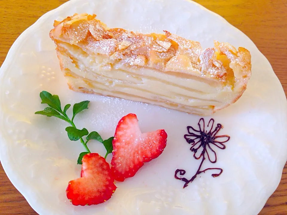 フランスの林檎ケーキ🍎ガトーインビジブル✨|ひろちゃんさん