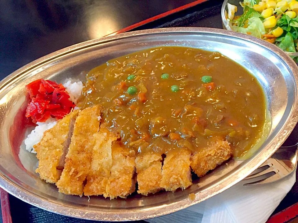 古き良き町食堂のカツカレー|石田 雅史さん