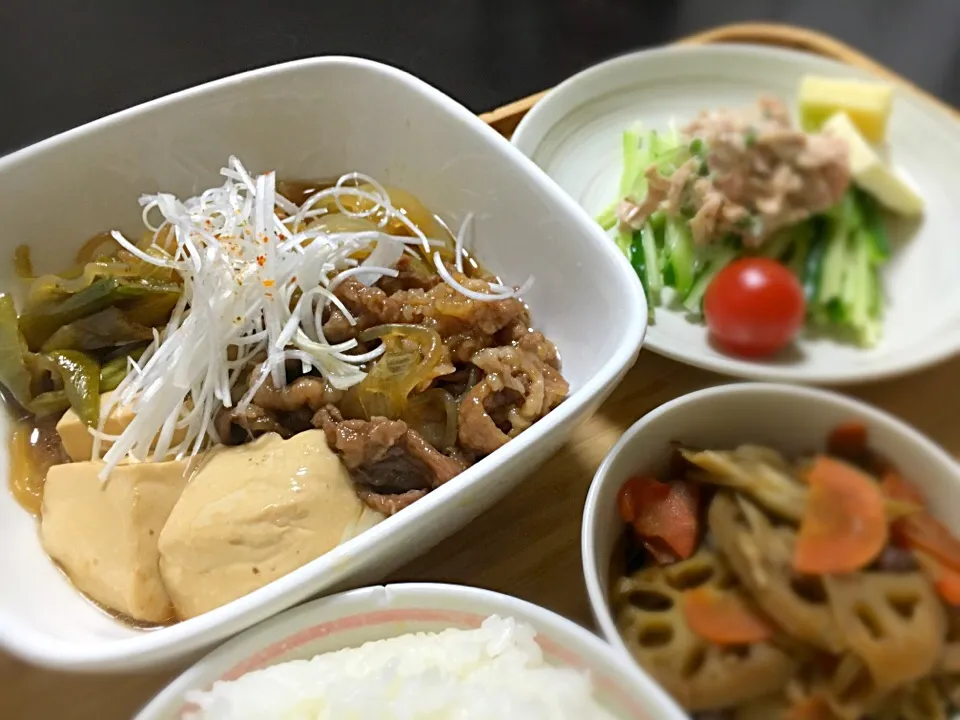 牛バラで肉豆腐☆|にゃるさん