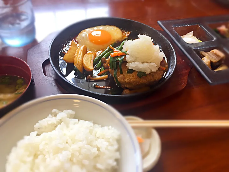 和風ハンバーグ定食|古山さん