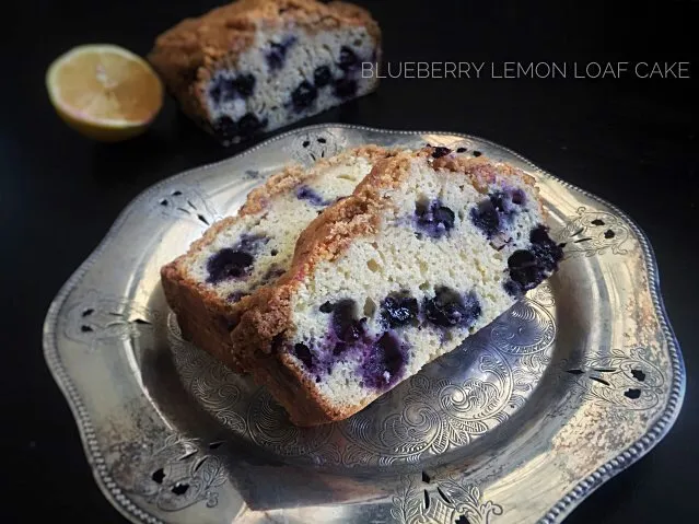 Blueberry Lemon Loaf Cake with Streusel #cinnamon #dessertlover #desserts #dessertporn #bread #cake #blueberry  #lemon|Amby Cakesさん