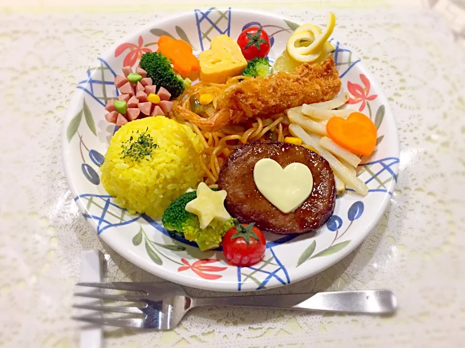 Snapdishの料理写真:お子様ランチ🍽良かったらご意見下さい！|ごまたまごさん