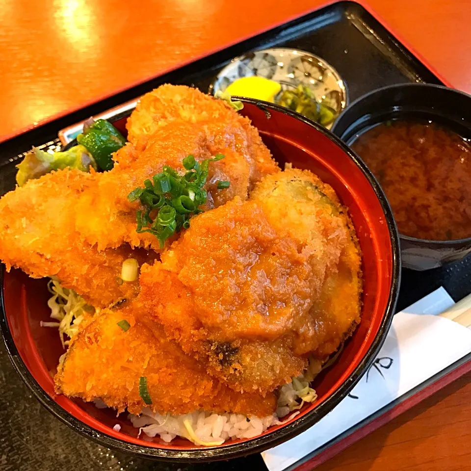 大あさり味噌カツ丼|chacoさん