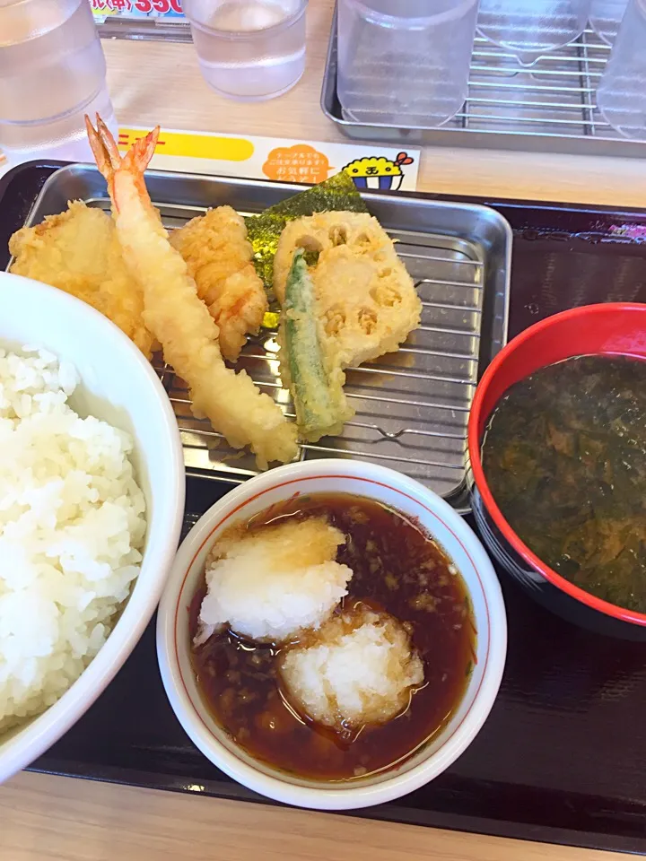 鶏天プラ定食🐓🍚 大根大盛りꉂꉂ😁|akiさん