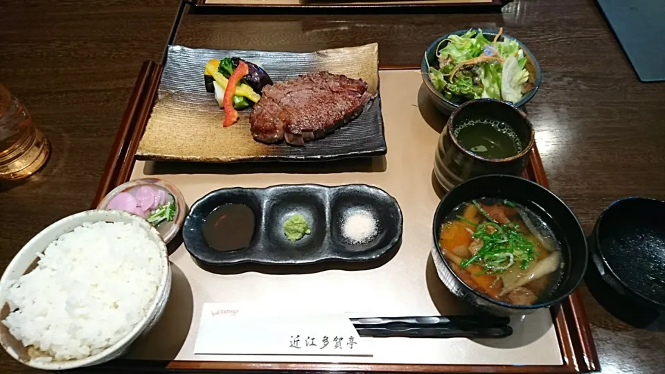 Snapdishの料理写真:多賀SA 近江多賀亭 近江牛ヒレステーキ御膳120g|ミナミ ヒロヤさん