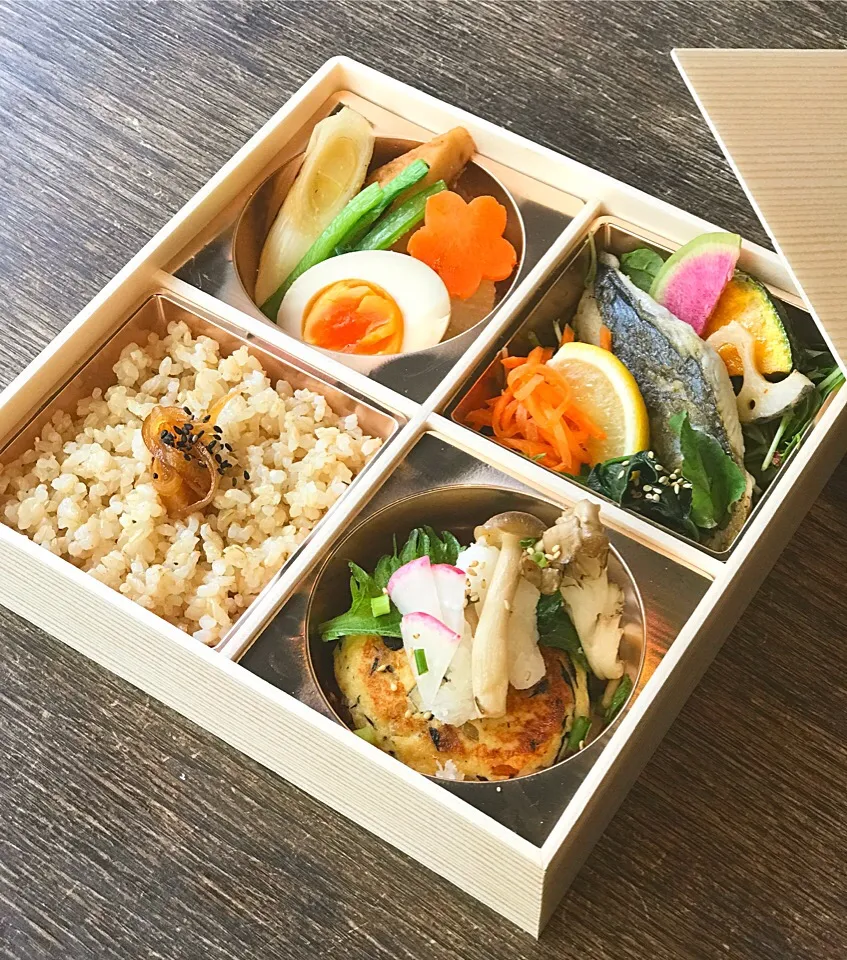 お花見弁当🌸|rikaさん