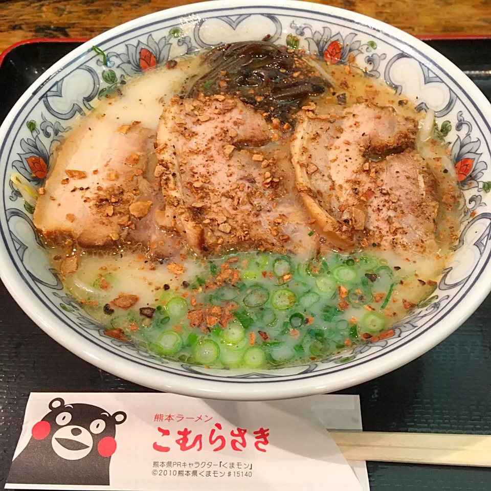 新横浜ラーメン博物館 こむらさき 特製チャーシュー|nanpuuさん