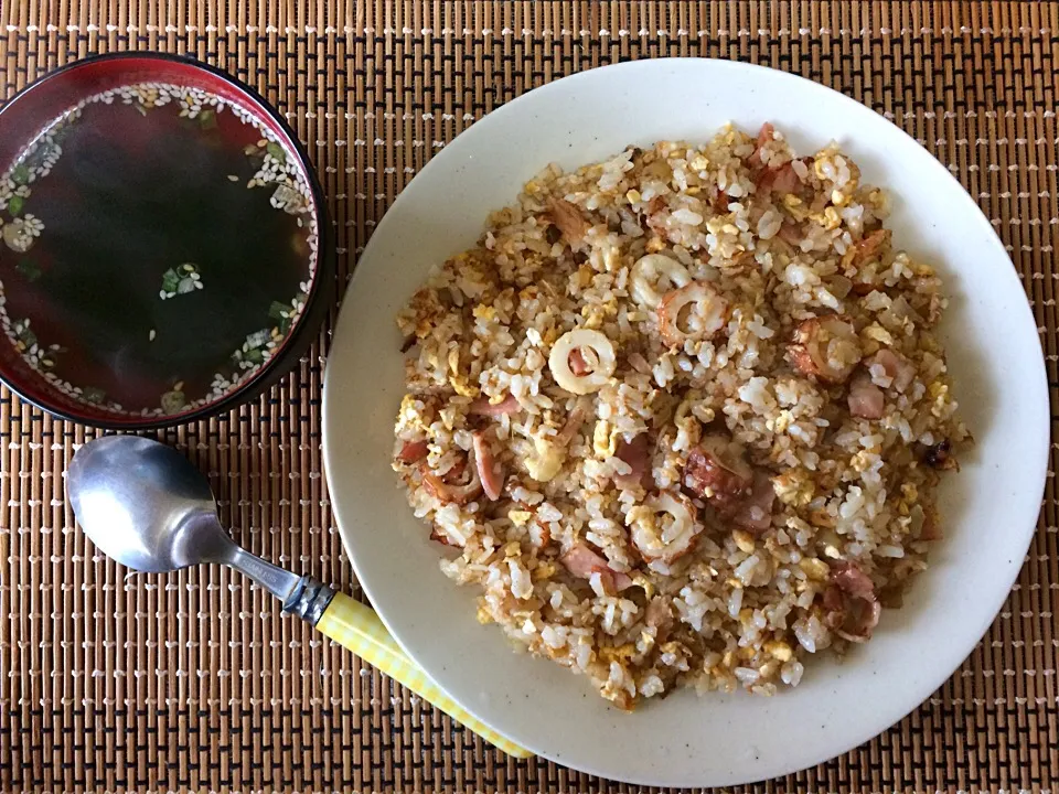 炒飯•わかめスープ|ばーさんさん