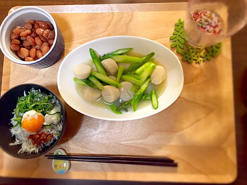 アスパラとホタテのあっさり炒めとミニしらす丼|じゅんこさん