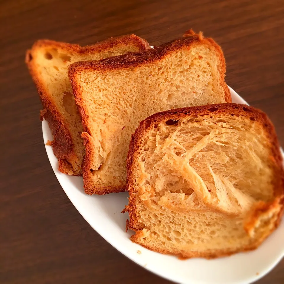 生クリーム入りメープル食パン🍞|じゅんこさん