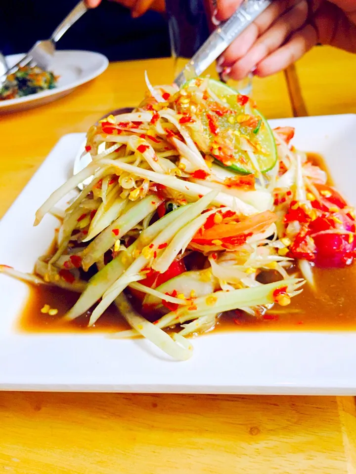 Papaya Salad #thaifood #laosfood|シュムさん