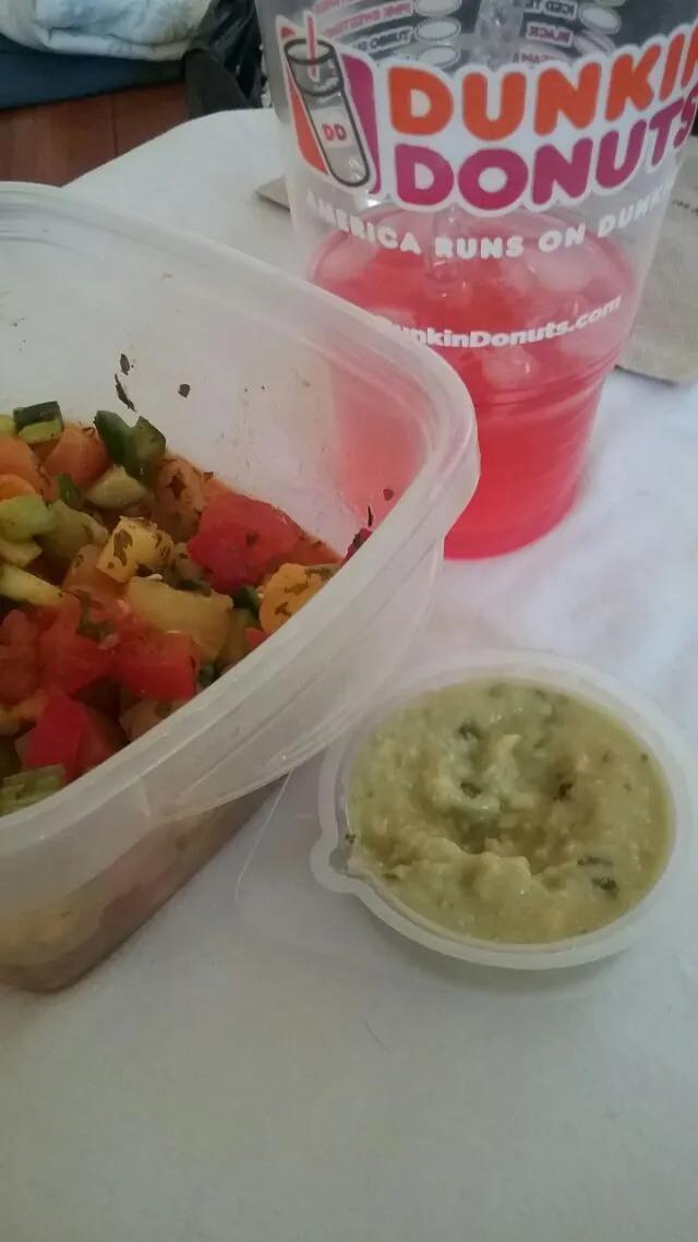 snack time! salsa, guac, and lime punch!!|Polly Gelfusoさん