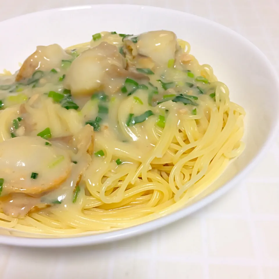 帆立と鮭のホワイトソースパスタ|mi@さん