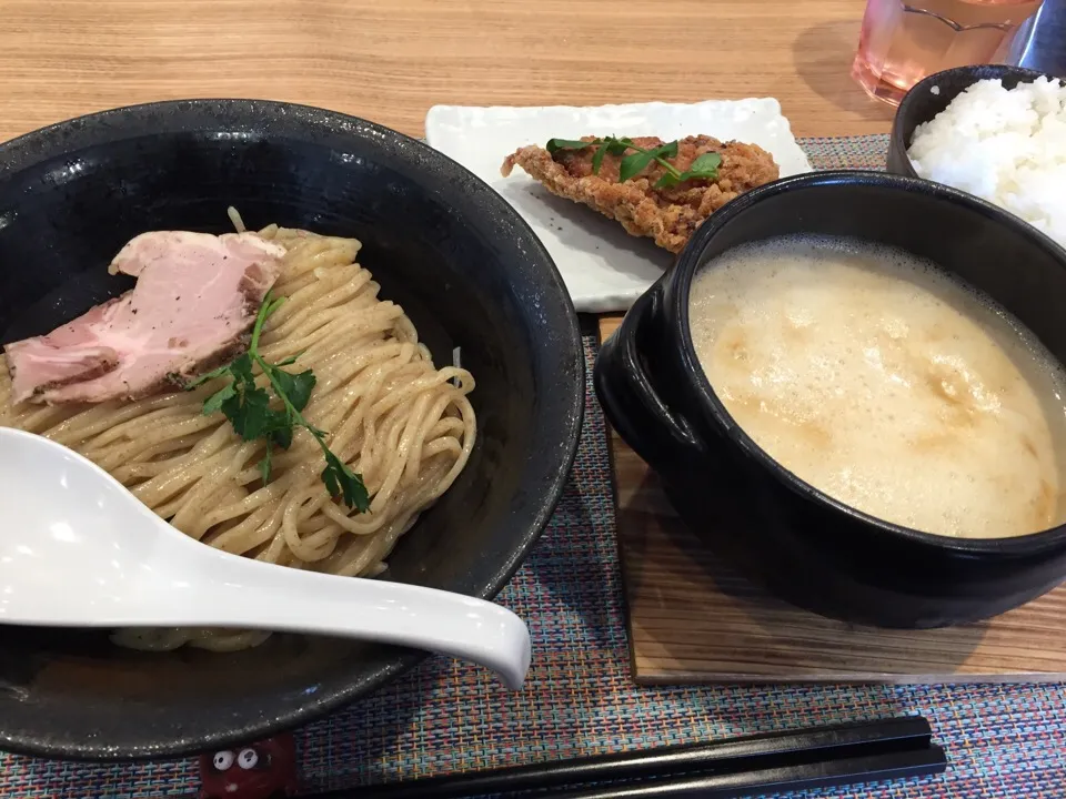 べっ鶏そば・からあげ1個セット🐔|まさとさん