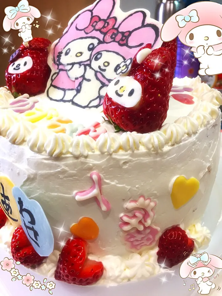 トリプルお祝いケーキ🎂の側面です😅|しずママさん