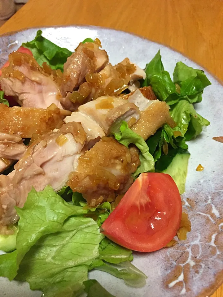 揚げ鶏のネギ醤油タレのサラダ🥗|レナコさん