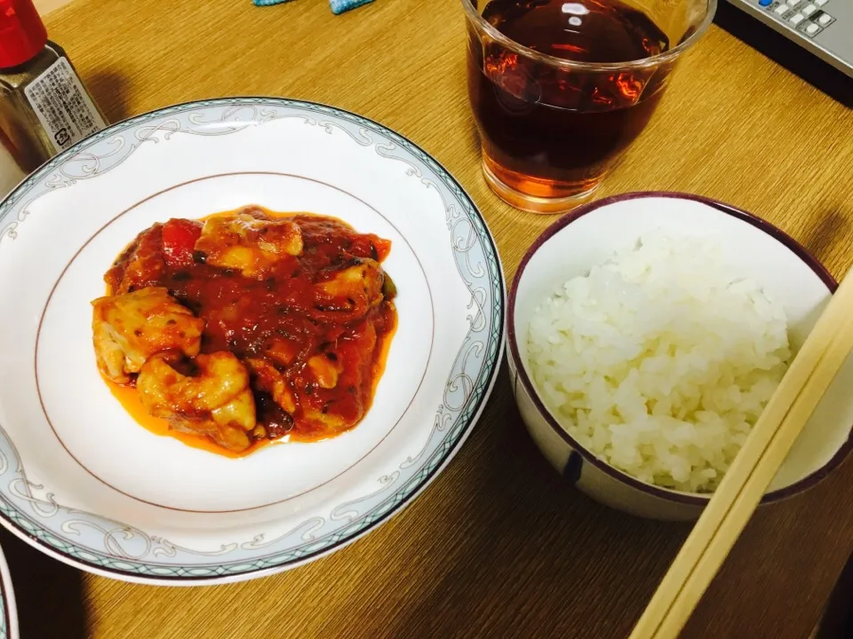 チキントマト煮込み♡チキンを贅沢に使い過ぎた〜|ikumiさん