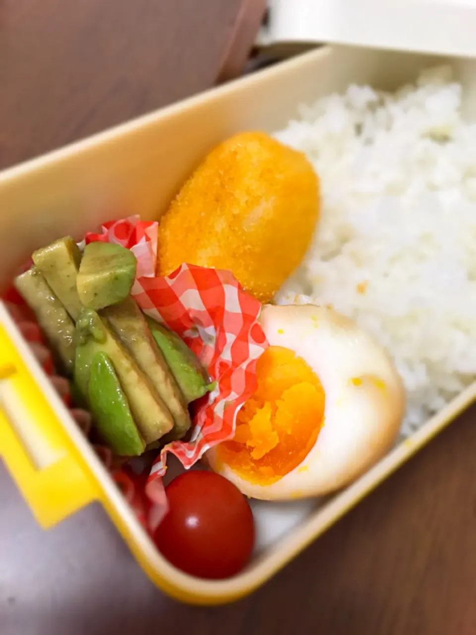 アボカドのにんにく醤油和え
煮卵|あーりんさん