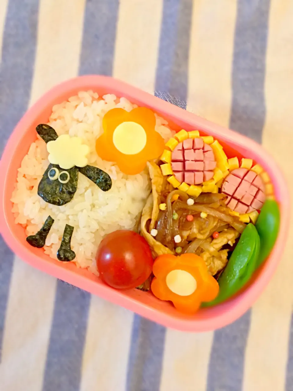 Snapdishの料理写真:長女ちゃんの学童弁当＊ショーン 2017春休み|チーハさん