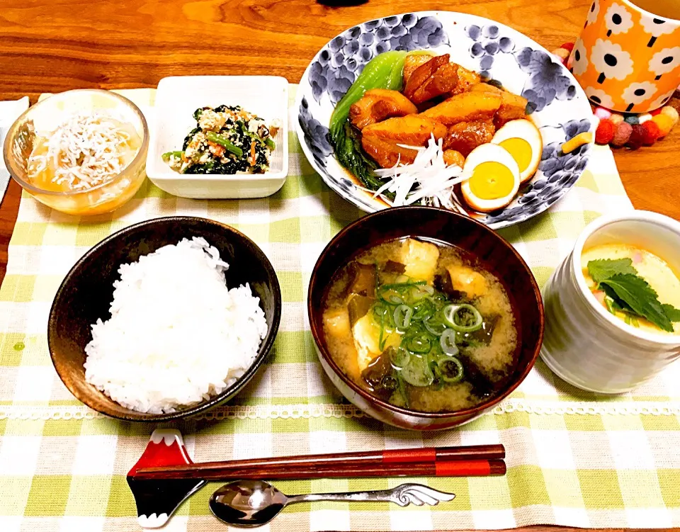 Snapdishの料理写真:晩御飯
#角煮
#白和え
#茶碗蒸し|あこさん