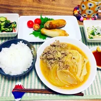 Snapdishの料理写真:晩御飯
#キャベツのスープ
#春巻|あこさん