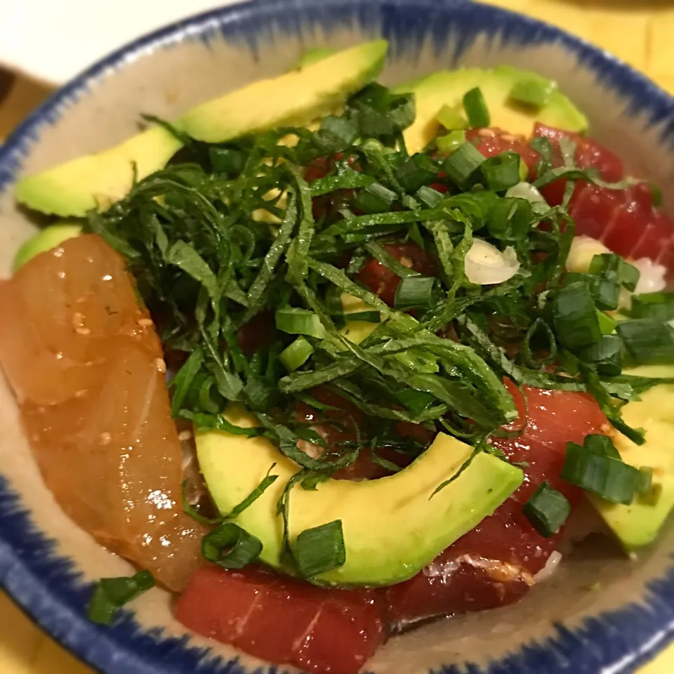 Snapdishの料理写真:鯛と鮪の漬け丼|Junya Tanakaさん