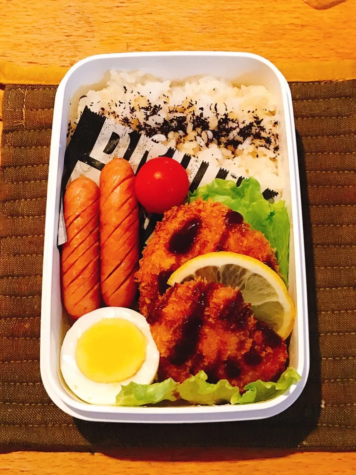 Snapdishの料理写真:チキンカツ弁当🍱
#お弁当 #弁当 #中学生男子弁当|ちっくんさん