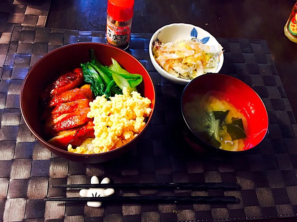 Snapdishの料理写真:#夜の和定食 #とり照り丼|さぁやさん