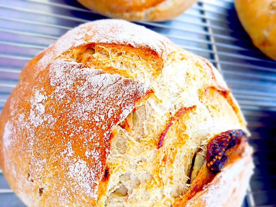 ボーゲン#無花果#くるみ#ドイツパン|dagiriさん